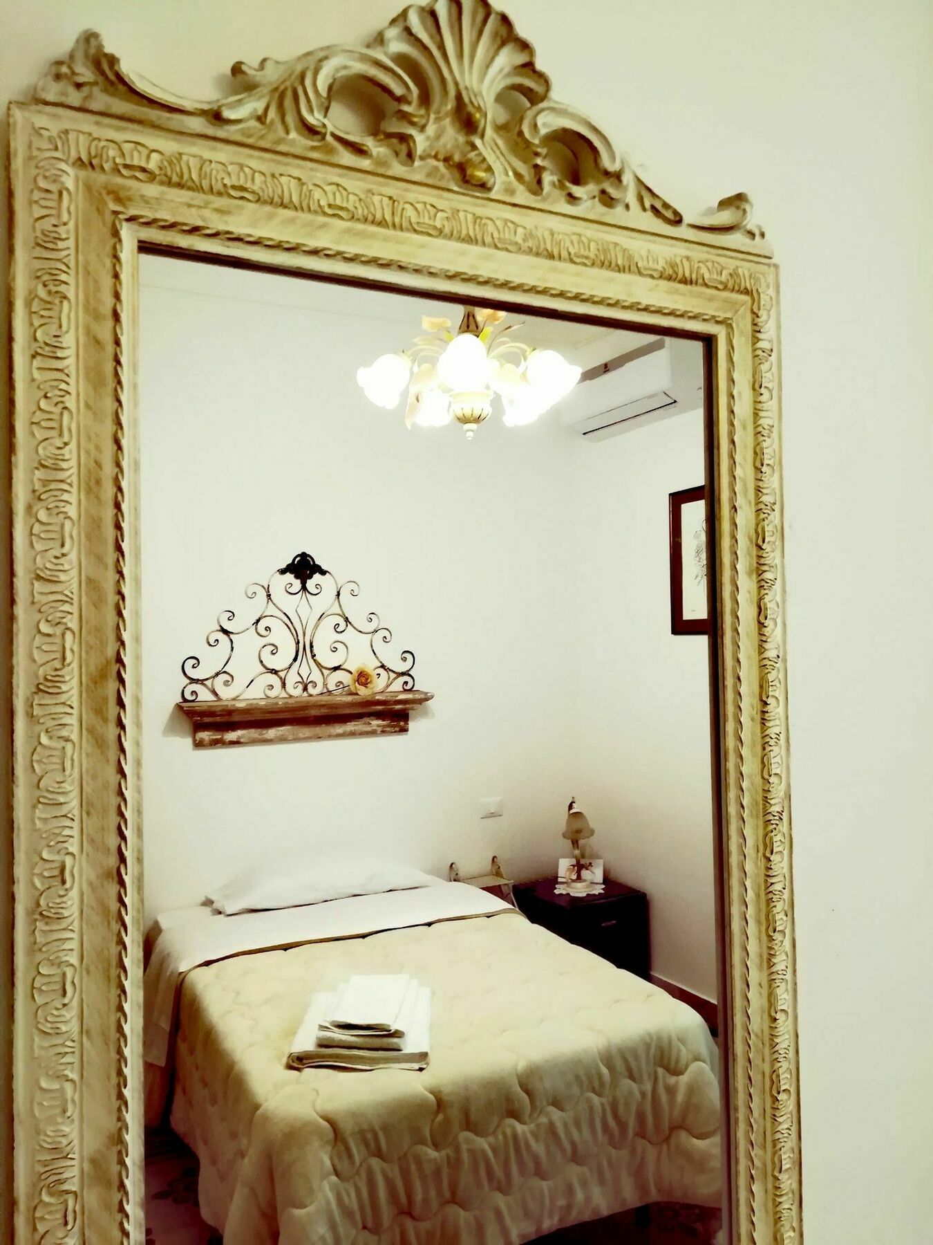 Hotel Le Rose del Viale Palermo Esterno foto
